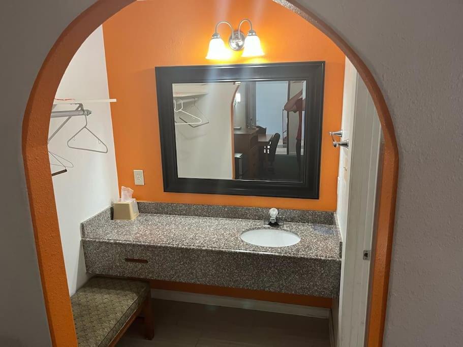 Hotel 2 Double Bed Studio 109 & Hot Tub Livingston Luaran gambar